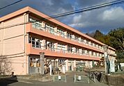 【小学校】大平小学校まで2000ｍ