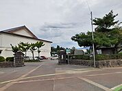 【小学校】安田小学校まで700ｍ