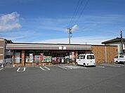 【コンビニエンスストア】セブンイレブン小川江頭店まで700ｍ