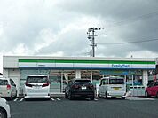 【コンビニエンスストア】ファミリーマート吉野菖蒲谷店まで1930ｍ
