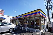 【コンビニエンスストア】ミニストップ　中間徳若店まで450ｍ