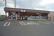 【コンビニエンスストア】セブンイレブン西尾巨海町店まで750ｍ