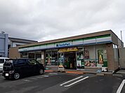 【コンビニエンスストア】ファミリマート小栗6丁目店様まで550ｍ