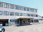 【市役所・区役所】東温市川内支所様まで450ｍ