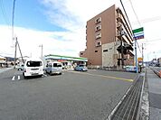 【コンビニエンスストア】ファミリーマート 土佐山田東本まで1100ｍ