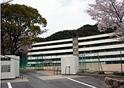 【中学校】玉野市立　玉中学校まで210ｍ
