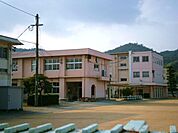 【小学校】金光小学校まで1600ｍ