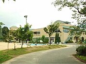 【小学校】琴浦東小学校まで600ｍ