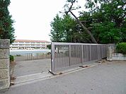 【小学校】藪塚本町小学校まで2100ｍ