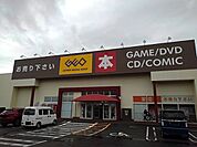 【レンタルビデオ】ゲオ鈴鹿磯山店まで708ｍ