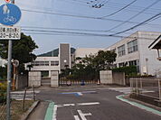 【小学校】宇多津町立宇多津小学校まで450ｍ