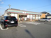 【コンビニエンスストア】セブンイレブン防府新橋店まで180ｍ