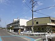【小学校】善通寺市立西部小学校まで1800ｍ