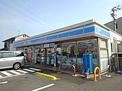 【コンビニエンスストア】ローソン丸亀津森町宮浦店まで650ｍ