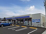 【コンビニエンスストア】ローソン観音寺本大町江藤店まで1700ｍ