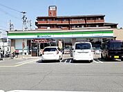 【コンビニエンスストア】ファミリーマート明姫幹線二見店まで550ｍ
