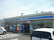 【コンビニエンスストア】ローソン四国中央中曽根町溝又店まで600ｍ