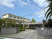【小学校】坂出市立林田小学校まで850ｍ