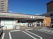 【コンビニエンスストア】セブンイレブン坂出駅南店まで950ｍ