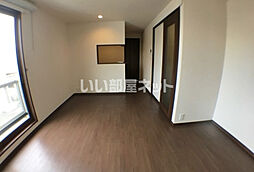 バローニB棟 202 2階ワンルームのリビング/ダイニング