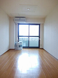 ル・セーヌ本町 301 3階1LDKのリビング/ダイニング