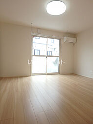 ポルトボヌール浜田 101 1階2LDKのリビング/ダイニング