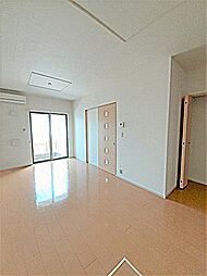 ボヌールエスパスIV番館 102 1階1LDKのリビング/ダイニング