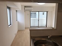 イ・メゾン麹屋 305 2階1LDKのリビング/ダイニング