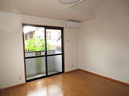 タウンコートまなび野 201 2階1Kのリビング/ダイニング