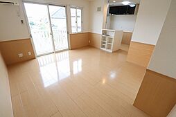 JR常磐線 土浦駅 4.4kmの賃貸アパート 2階1LDKのリビング/ダイニング