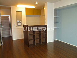 アピタコート 105 1階1LDKのリビング/ダイニング