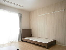 アヴェニール 106 1階1Kのリビング/ダイニング