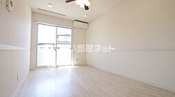 グランドソレイユ福沢 102 1階1LDKのリビング/ダイニング