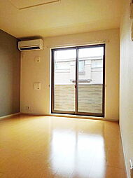 サンシャインレジデンスＢ 102 1階1LDKのリビング/ダイニング