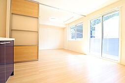 ヴァン・ベール五里木 203 2階2LDKのリビング/ダイニング