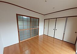 ヴィラM・Ｓコンフォート 302 3階3Kのリビング/ダイニング