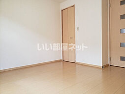 リバーハイツ　B棟 103 1階1Kのリビング/ダイニング