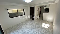 グラン城南 106 1階ワンルームのリビング/ダイニング