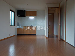 アムール宮沖　Ａ 202 2階2LDKのリビング/ダイニング