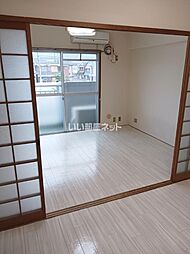 高津レジデンス 123 2階3DKのリビング/ダイニング