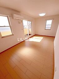 グレイス横黒 201 2階1LDKのリビング/ダイニング