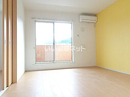 アベイユ社護寺II 201 2階2LDKのリビング/ダイニング