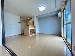 デュランタ B103 1階2LDKのリビング/ダイニング