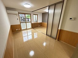 ミーニャ・カステーロ 106 1階1LDKのリビング/ダイニング