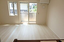 コリーヌ・ドゥ 103 1階1LDKのリビング/ダイニング