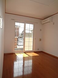 エレガンス壱番館 105 1階1LDKのリビング/ダイニング