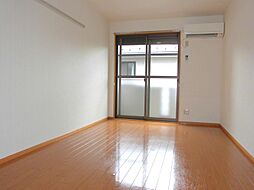 ソレイユ 203 2階1Kのリビング/ダイニング