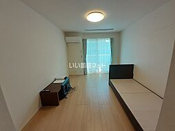 Urban Sweet III 205 2階ワンルームのリビング/ダイニング