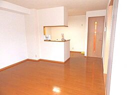 シャンポール　II 203 2階2LDKのリビング/ダイニング