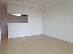 アルンドーインディカ　茨木 602 6階2LDKのリビング/ダイニング